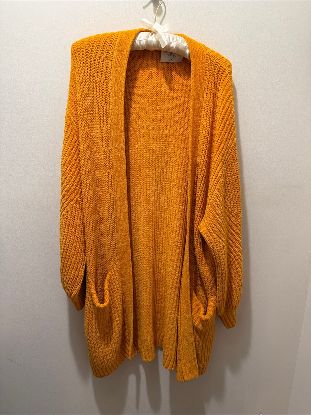 Aritzia Wilfred unwind cardigan chenille long sweater in size medium